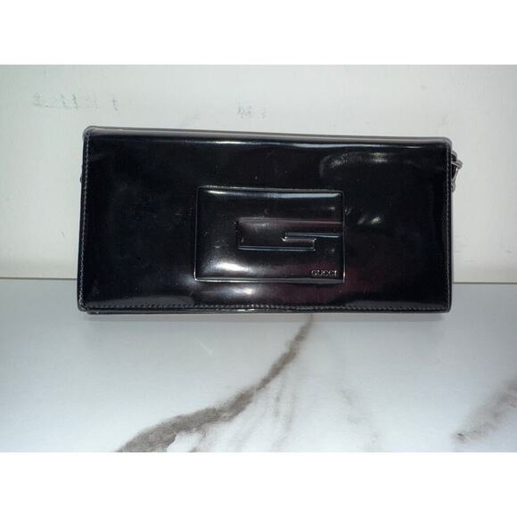 Gucci Patent Leather Chain Wallet in Black - Picture 1 of 8